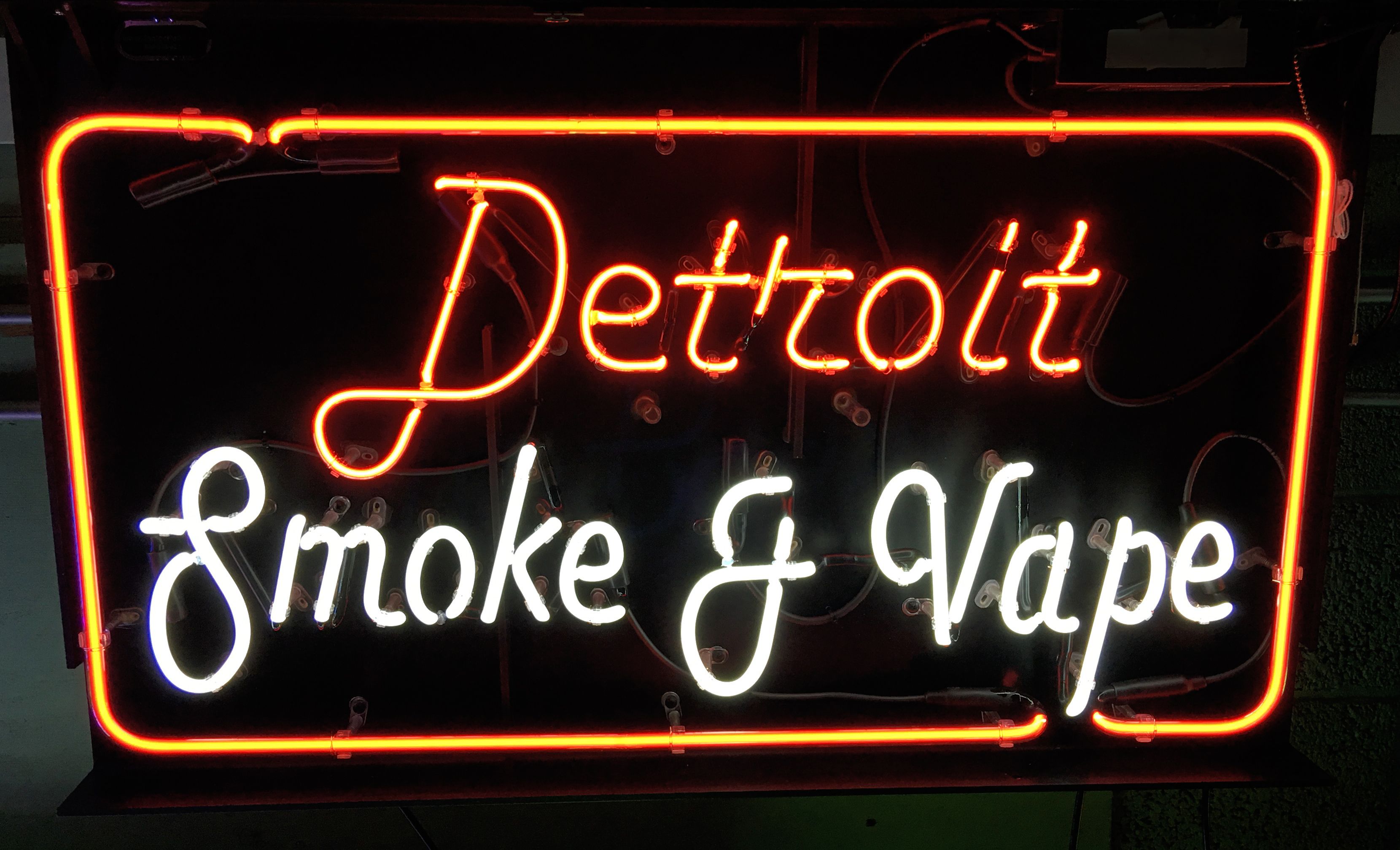 Detroit Smoke and Vape
